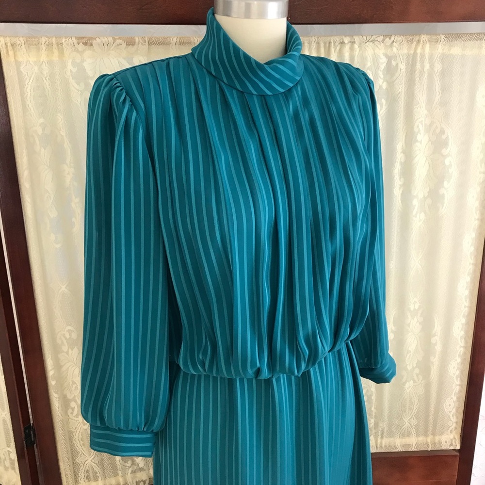 True Vintage Teal Blue Puff Sleeve Teal Midi Dress